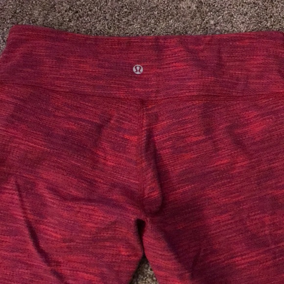 Lululemon crop leggings - Picture 3 of 4